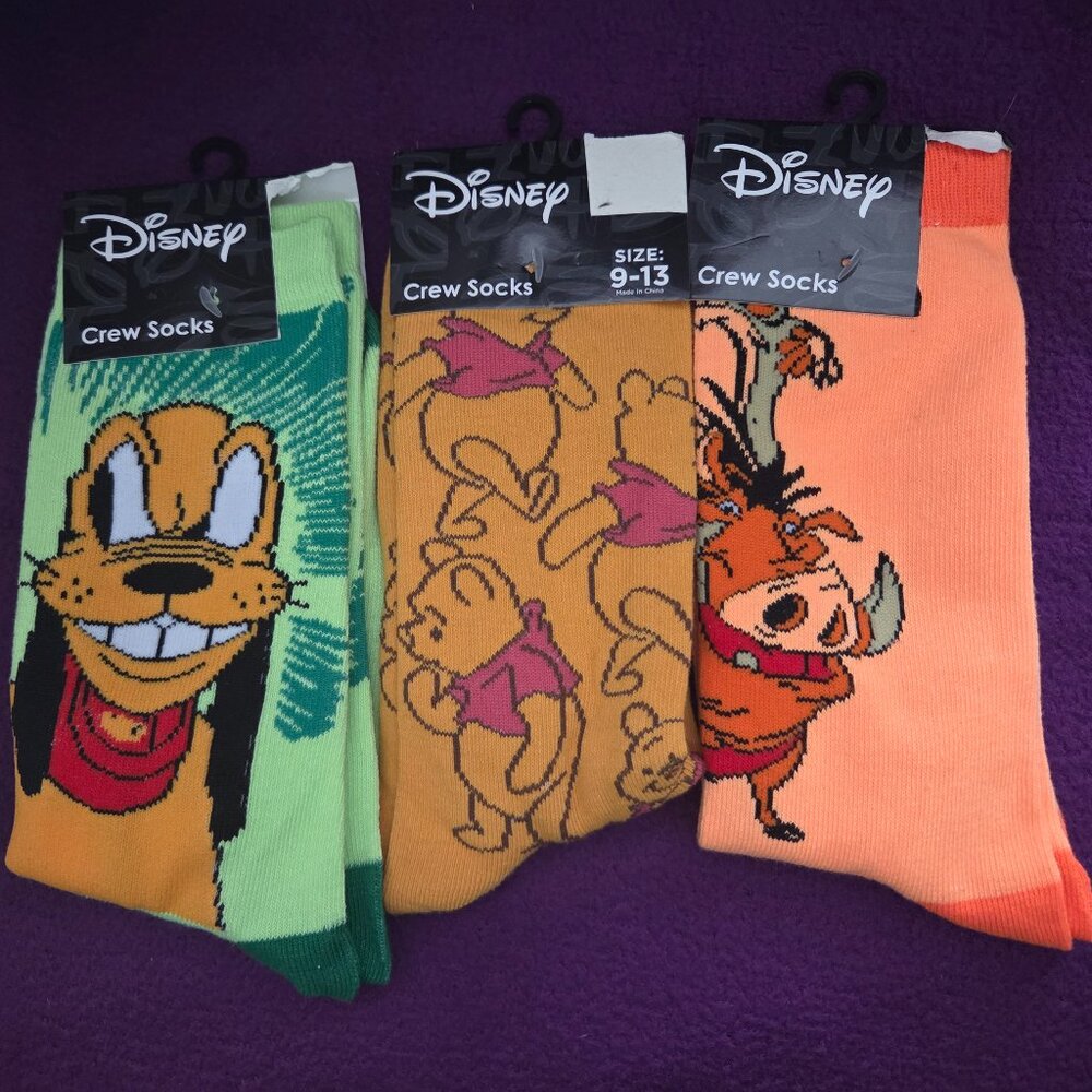 Disney Women Crew Socks size 9-13